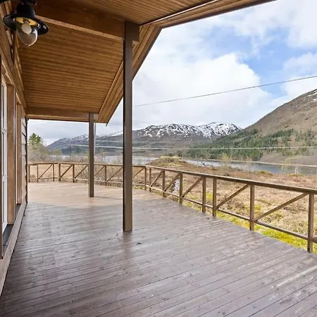 Romslig Med Og Gode Fiskemuligheter! Apartmán Lodingen